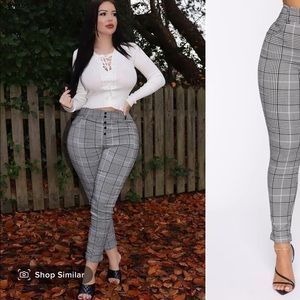 FashionNova Plaid Pants In Black/White Size Medium